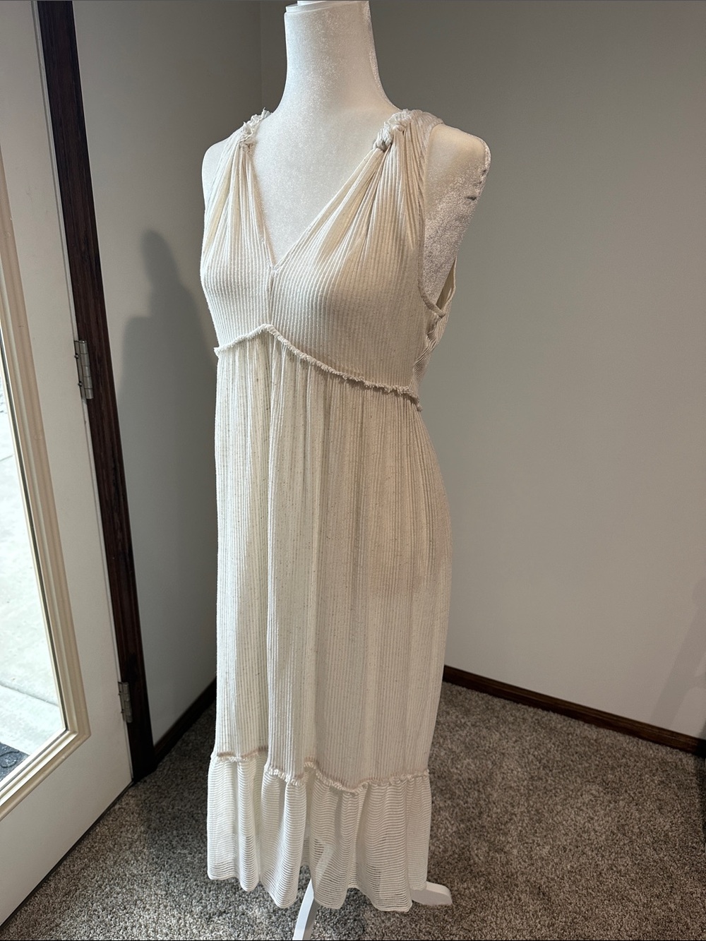 Ella Moss Cream Ribbed V-Neck Maxi Chemise